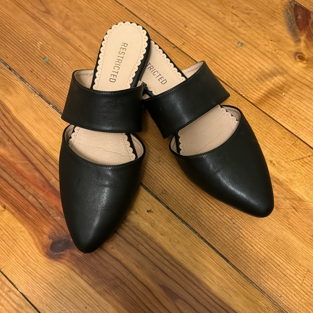 Black flats
